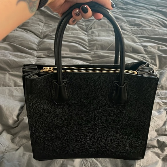 Purse - Picture 4 of 6